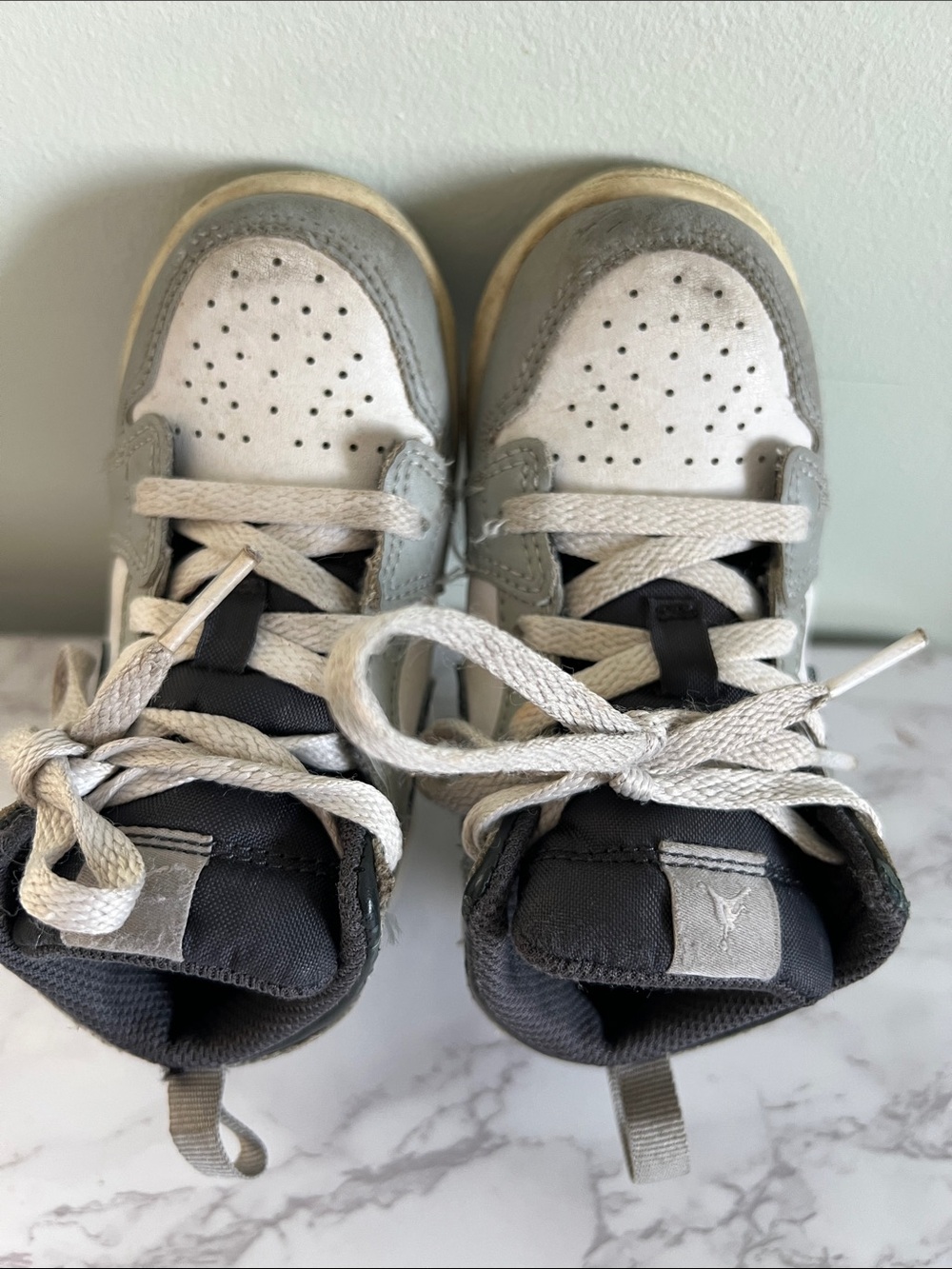 Nike Kids Gray and White High-Top Sneakers with Black Tongue